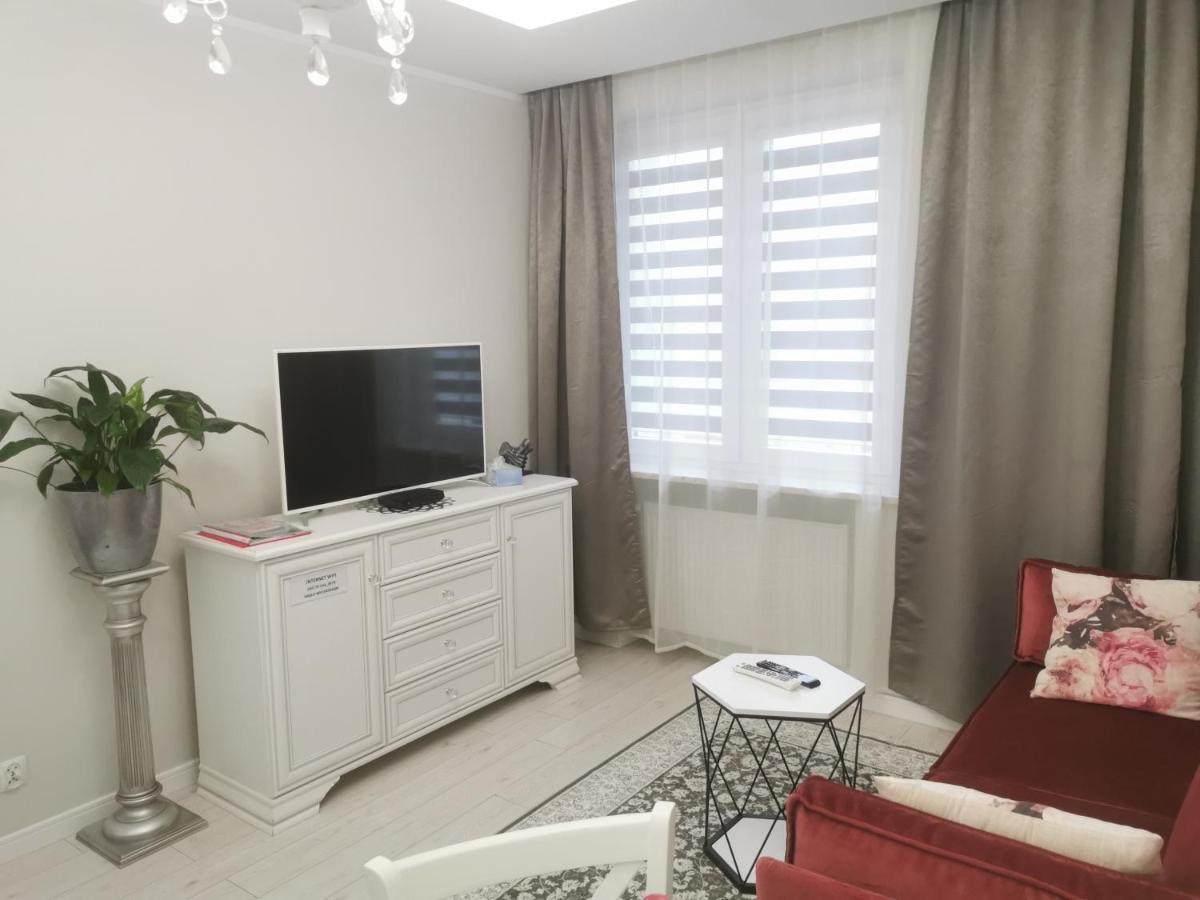 Wm Centrum Glamour Z Parkingiem بياليستوك المظهر الخارجي الصورة
