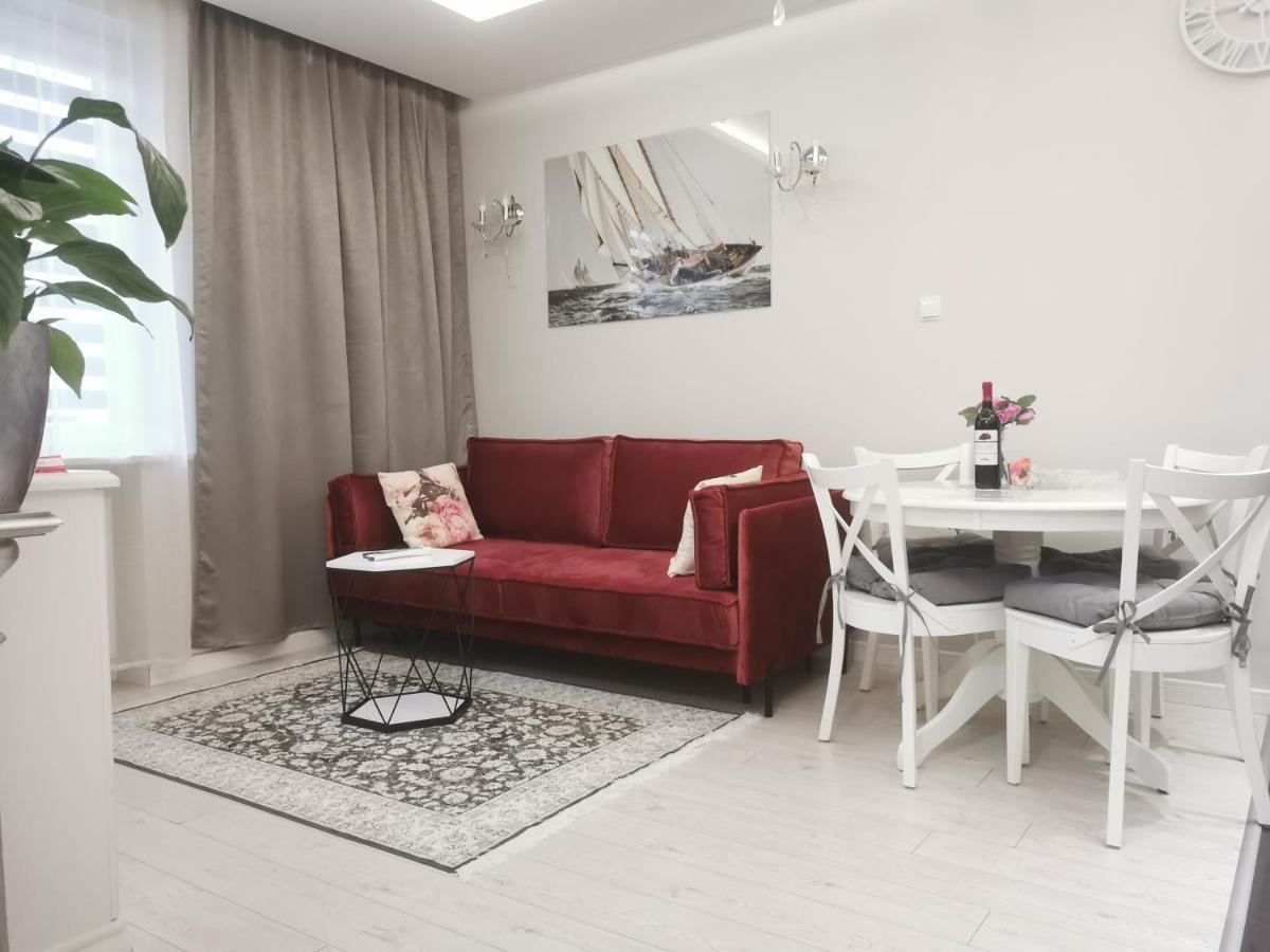 Wm Centrum Glamour Z Parkingiem بياليستوك المظهر الخارجي الصورة